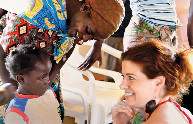 Debra Messing
