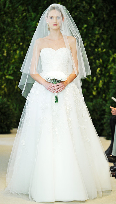 carolina herrera veil