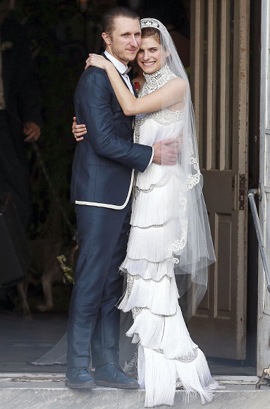 Lake Bell Wedding Photos 