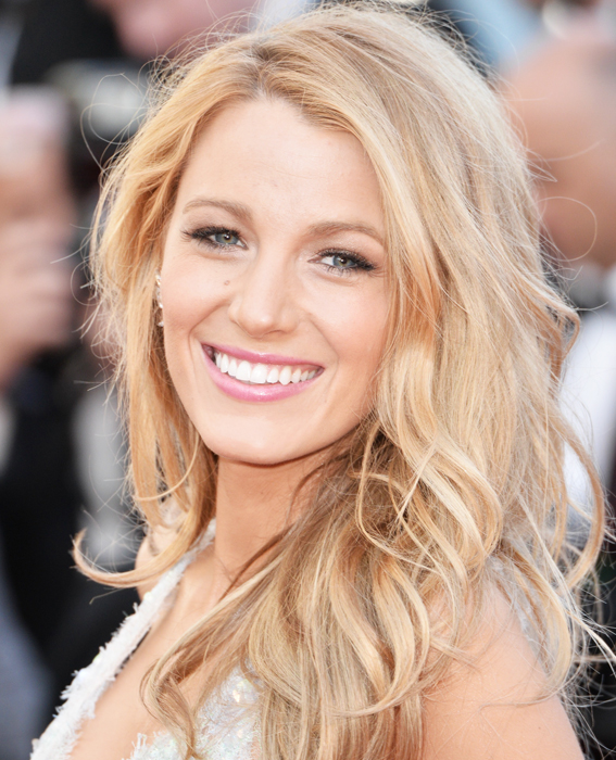 Blake Lively 50 Shades The Exact Foundation Formula Worn By Your