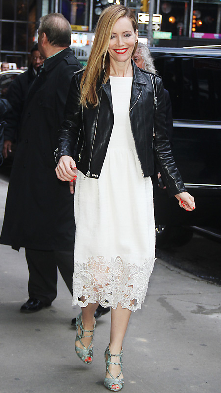 leslie mann street style leslie mann 20 street style stars in little white leslie mann street style leslie mann 20 street style stars in little white