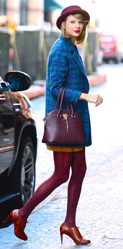 Taylor Swift 21 Chic Celebrity Looks That Have Us Saying Yes To Tights 6084