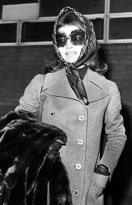 January 3, 1972 - Jackie: A Legacy of Style - InStyle.com