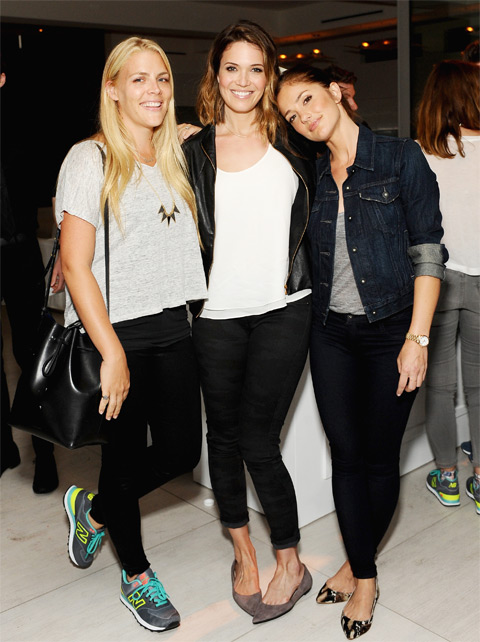 Busy Phillips, Mandy Moore, Minka Kelly