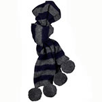Scarf of brushed wool and alpaca, Burberry.