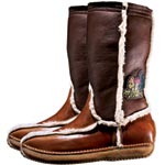 Shearling boots, Fendi.