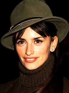 Penelope Cruz, hair, hat, Kiehl's, Mark Townsend