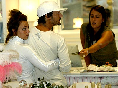 DOMESTIC BLISS photo | Britney Spears, Kevin Federline