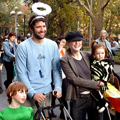 MOM'S THE WORD photo | Julianne Moore