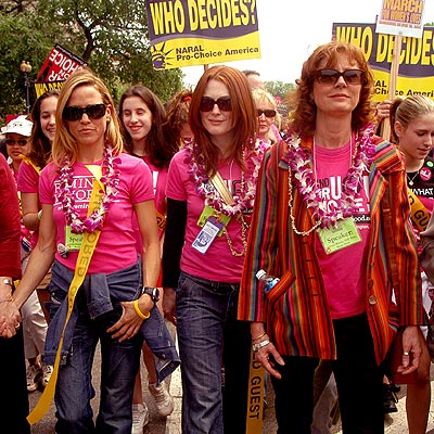 MAKING A DIFFERENCE photo | Julianne Moore, Sheryl Crow, Susan Sarandon