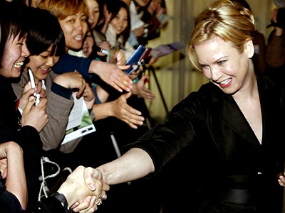 OFF-DUTY photo | Renee Zellweger