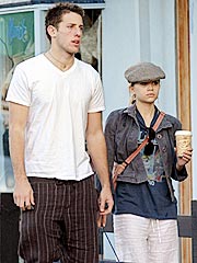 Ashley Olsen Breaks Up with Boyfriend | Ashley Olsen