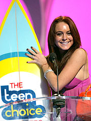 Lindsay Lohan Tops Teen Choice Awards