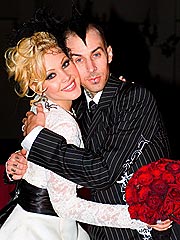 travis barker and shanna moakler wedding