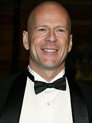Bruce Willis Offers Land for Local Airport | Bruce Willis