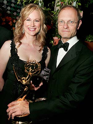 LAURA LINNEY & DAVID HYDE PIERCE  photo | David Hyde Pierce, Laura Linney