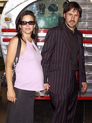 ROUNDED OUT  photo | Courteney Cox, David Arquette