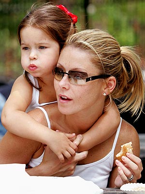 MOMMY & ME photo | Kelly Ripa