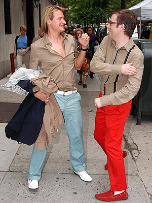 DUELING DIVAS photo | Carson Kressley, Ted Allen