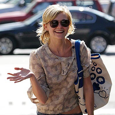 GIRLS WANNA HAVE FUN photo | Kirsten Dunst