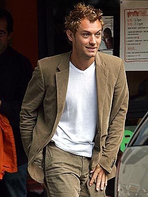 JAVA JAUNT photo | Jude Law