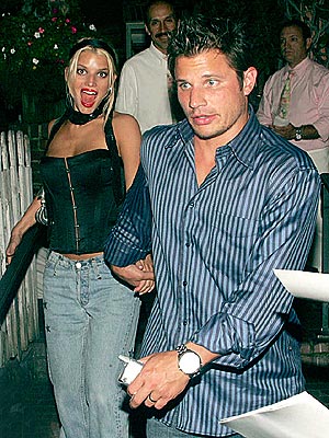 BUZZING ABOUT photo | Jessica Simpson, Nick Lachey