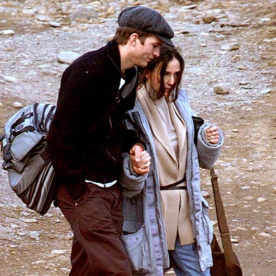 LOVE SCENE photo | Ashton Kutcher, Demi Moore