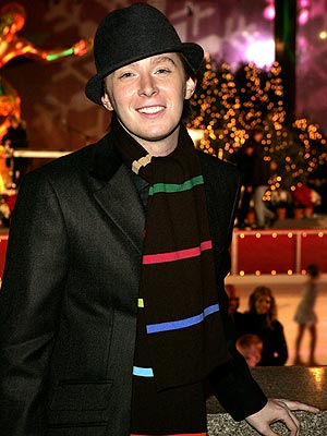 LIGHT IT UP photo | Clay Aiken