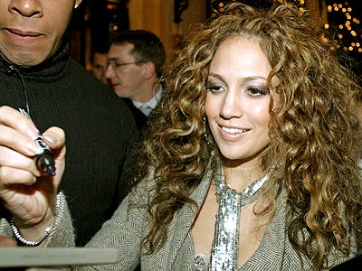 OOH LA LA photo | Jennifer Lopez