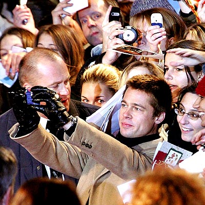 A BRAD, BRAD WORLD photo | Brad Pitt