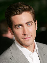 Jake Gyllenhaal Strips Down