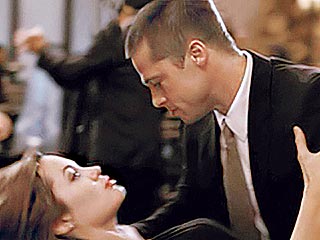 Going Their Own Way| Brad Pitt, Jennifer Aniston
