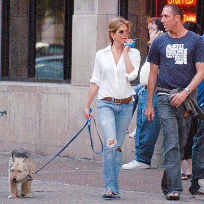LOYAL FRIENDS photo | Jennifer Aniston