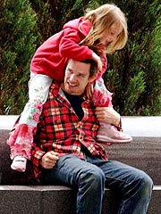 Ethan Hawke| Assault on Precinct 13 (Movie - 2005), Ethan Hawke