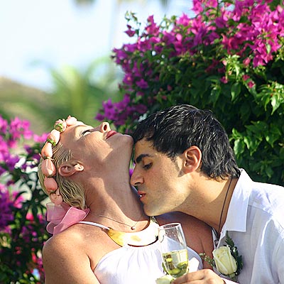 KISS TO REMEMBER photo | Brigitte Nielsen