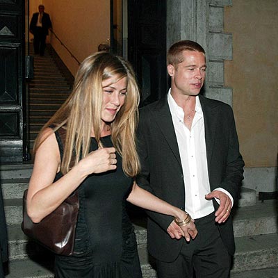 JUNE 2004 photo | Brad Pitt, Jennifer Aniston