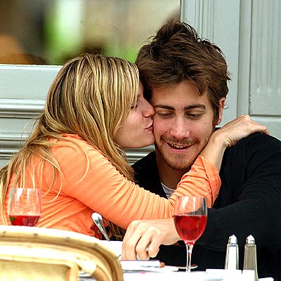 Kirsten Dunst Brad Pitt Kiss. kirsten dunst spiderman kiss