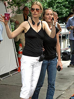 BEHIND THE SCENES photo | Gwyneth Paltrow