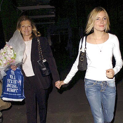 MOTHER KNOWS BEST photo | Sienna Miller