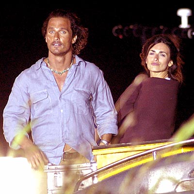 DESERT NIGHTS photo | Matthew McConaughey, Penelope Cruz