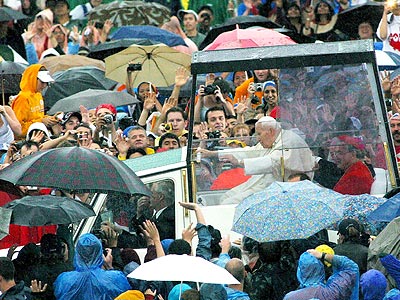 CROWD CONTROL photo | Pope John Paul II