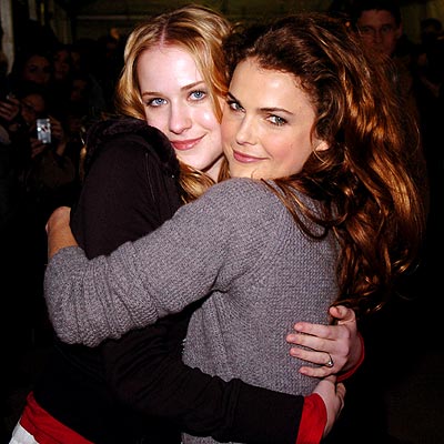 CLOSE AS KIN photo | Evan Rachel Wood, Keri Russell
