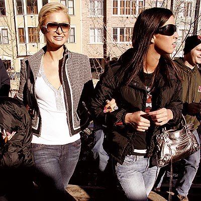 SCENE STEALERS photo | Nicky Hilton, Paris Hilton