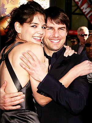 LOOKING FORWARD photo | Katie Holmes, Tom Cruise