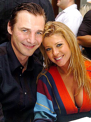 ICE CAPADE photo | Tara Reid