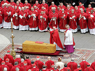 Kings, Commoners Gather at Pope's Funeral | Pope John Paul II
