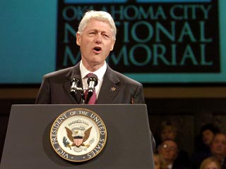 Clinton Remembers Oklahoma City Victims