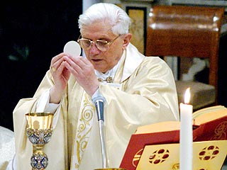 Pope Benedict: Sainthood for John Paul II