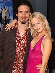 American Beauty's Suvari Files for Divorce | Mena Suvari
