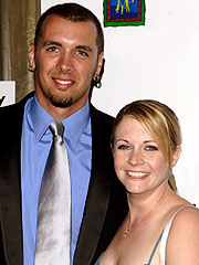 Actress Melissa Joan Hart Expecting a Baby | Melissa Joan Hart